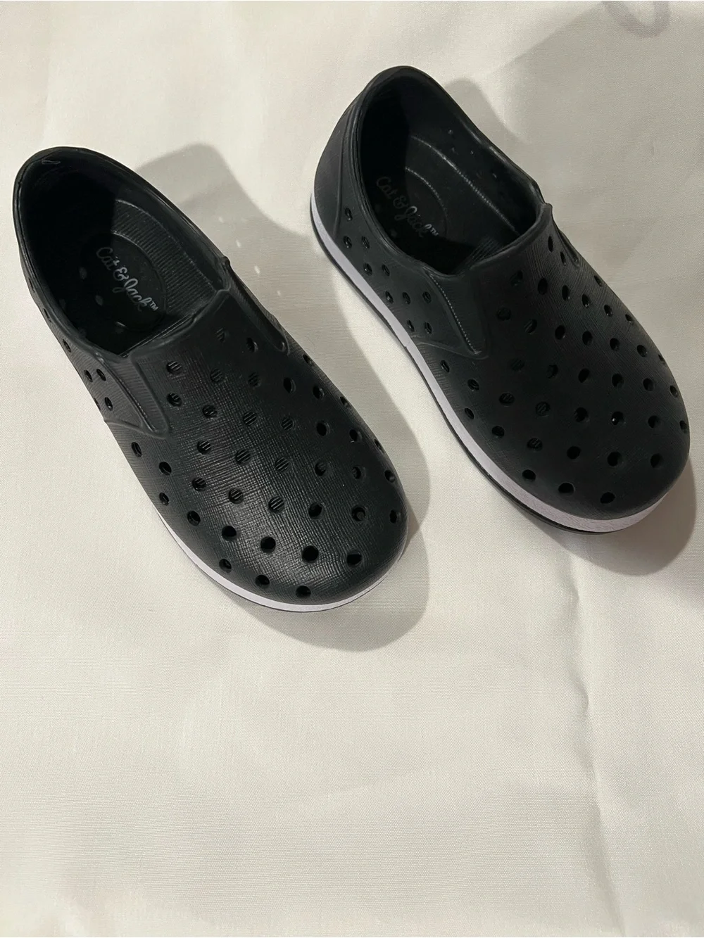 Cat & Jack Toddler Boys' Jese Water Shoes Black Size 7